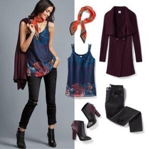 CAbi Women's Blouse Artist Cami #3434, Blue Multi-color Floral Tunic M